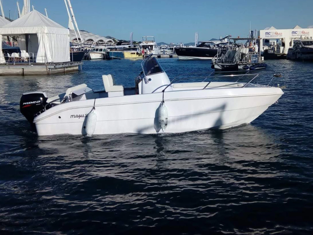 Open Magu 550 En Package Avec 60 Cv EFI 4 Temps Garantie 5 Ans