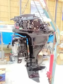 Moteur HIDEA HDEF 30 Cv 4 Temps E.F.I, Arbre Court, Commande à Distance, Démarrage électrique, Trim/Tilt