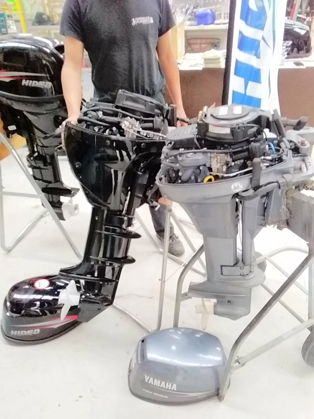 Moteur HIDEA 9,9 Cv 4 Temps Arbre Long Démarrage Electrique Batterie Intégrée Barre Franche – Image 6